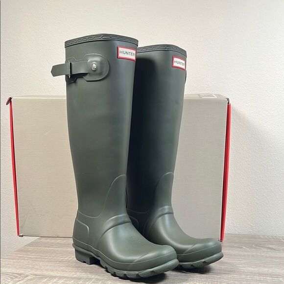 Women's Hunter Original Tall Rain Boots - Picture 1 of 8